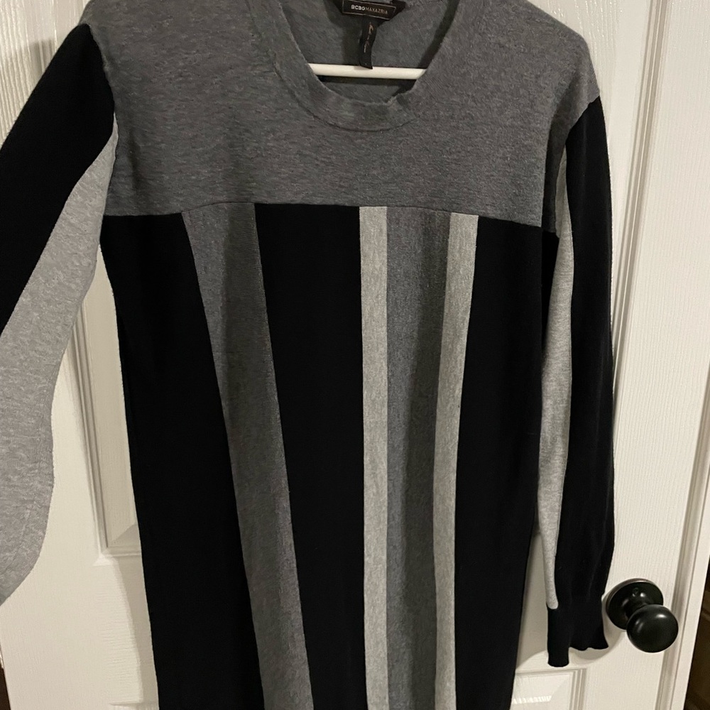 BCBG Sweater Dress Size Large